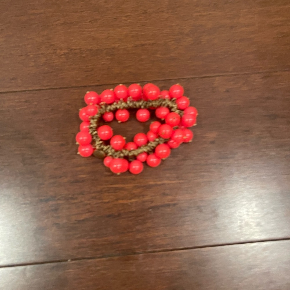 guc j crew pink Beaded Bracelet